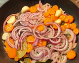 Foto del paso 2 de la receta: Truchas en escabeche :-D