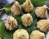 A picture of step 5 of Paan mawa modak.