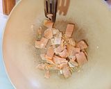 A picture of step 2 of Farfalle with Smoked Salmon and Cream Cheese.