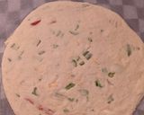 A picture of step 3 of Pizza Paratha.