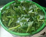 Foto langkah ke 1 dari resep Cah kangkung tauco.