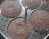 A picture of step 4 of Ragi idli.
