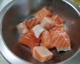 鮭魚炊飯的食譜步驟1照片