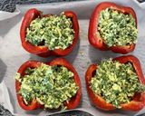 Fetás spenóttal töltött paprika recept fázis 3 fotója
