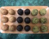รูปขั้นตอนการทำที่ 3 ของ ขนม “Power ball” คลีนๆ 🌰🍯🍑 ต้นทุนต่ำลูกละ 10 บาท ทำง่ายๆ ไม่ง้อเตาอบ วัตถุดิบหาซื้อได้จาก 7-11