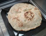 A picture of step 8 of Tandoori Roti.