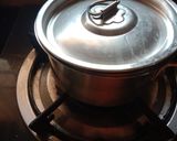 ஆரஞ்சு செம்பருத்தி ஜூஸ் (Orange, Hibiscus, Honey Ginger juice recipe in tamil) ரெசிபி ஸ்டேப் 2 புகைப்படம்