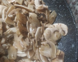 Foto del paso 4 de la receta: Champiñones en salsa