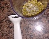 Foto del paso 1 de la receta: Fideos caseros de sémola y arvejas. Con pesto de arvejas