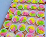 Foto langkah ke 6 dari resep Bolu mawar kukus.
