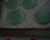 Foto del paso 6 de la receta: Macaron de menta con base de merengue italiano