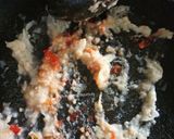 Foto langkah ke 3 dari resep Kulit pangsit bumbu rujak.