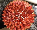 Foto del paso 7 de la receta: Tarta de Frutillas dulce de leche y crema