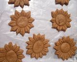 स्टफड सनफ्लावर टिअरा  (Stuffed Sunflower Tiara recipe in Hindi) रेसिपी चरण 13 फोटो
