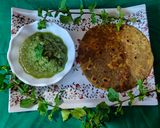 A picture of step 2 of Spinach Paratha.