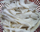 Foto langkah ke 1 dari resep Tumis Jamur Tiram.