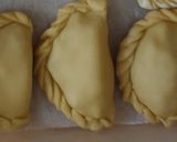 Foto langkah ke 6 dari resep Pastel goreng.