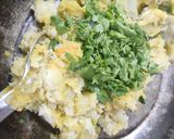 A picture of step 3 of Masala Vada Pav !!.