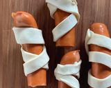 A picture of step 1 of Mummy Dog 🌭.