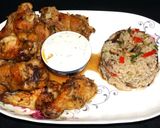 A picture of step 5 of Broiled marinated chicken wings with blue cheese dip.