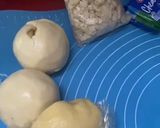 Foto langkah ke 3 dari resep Bolen Pisang Coklat Lumer.