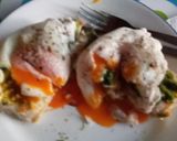 Foto del paso 3 de la receta: Huevos escalfados con tostadas 🥚🥚🥚