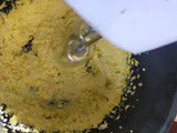 Bolu Jadul Terenak (Padat, Lembab, Tidak seret)
