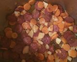 Kolbászos krumplileves recept fázis 1 fotója
