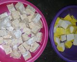 Foto langkah ke 1 dari resep 5. Sambel goreng krecek tahu tempe.