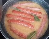 Foto del paso 5 de la receta: Salchichas frescas al vino blanco con patatas