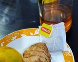 Foto langkah ke 1 dari resep Teh jahe lemon.
