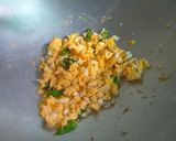Foto langkah ke 2 dari resep Nasi Goreng Telur ayam Kampung & topping tumisan.