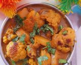 गोभी आलू की सब्जी (Gobhi Aloo ki sabzi recipe in Hindi) रेसिपी चरण 3 फोटो