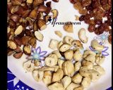 A picture of step 1 of Kimami sewaiyya dessert..!.