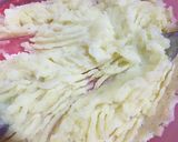 Foto langkah ke 2 dari resep Stik kentang keju.