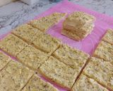 Foto langkah ke 3 dari resep Garlic Cheese Bread.