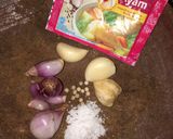 Foto langkah ke 1 dari resep Mie Nyemek ala Mbu Yuli.