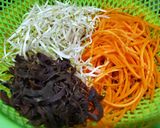 Hình bước làm 1 của món Miến xào tim cật heo