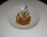 Foto del paso 4 de la receta: Atún marinado con soja y lima, mahonesa de anchoas y manzana
