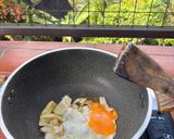 Foto langkah ke 3 dari resep Nasi Goreng Tuna.