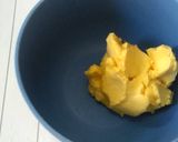 Foto langkah ke 1 dari resep Buttercream Asin untuk Olesan Roti.