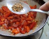 A picture of step 3 of Pizza sauce.