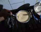 Foto del paso 4 de la receta: Helado de nuez y vainilla con masa tulip y coulis de fresa