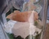 Foto del paso 1 de la receta: Smoothie verde para desayuno 🥬🥤