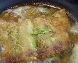 Foto del paso 3 de la receta: Merluza frita al cilantro