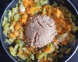 Une image de l'étape 4 de Butternut farcie aux quinoa et poireau.
