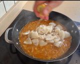 Foto del paso 4 de la receta: Sepia (o Choco) en Salsa de Chorizo Canario