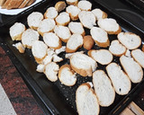 Foto del paso 1 de la receta: Pan tostado al horno