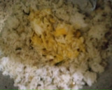 Foto langkah ke 2 dari resep Nasi goreng daun jeruk.