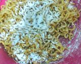 Foto langkah ke 2 dari resep Mie gulung (simple).